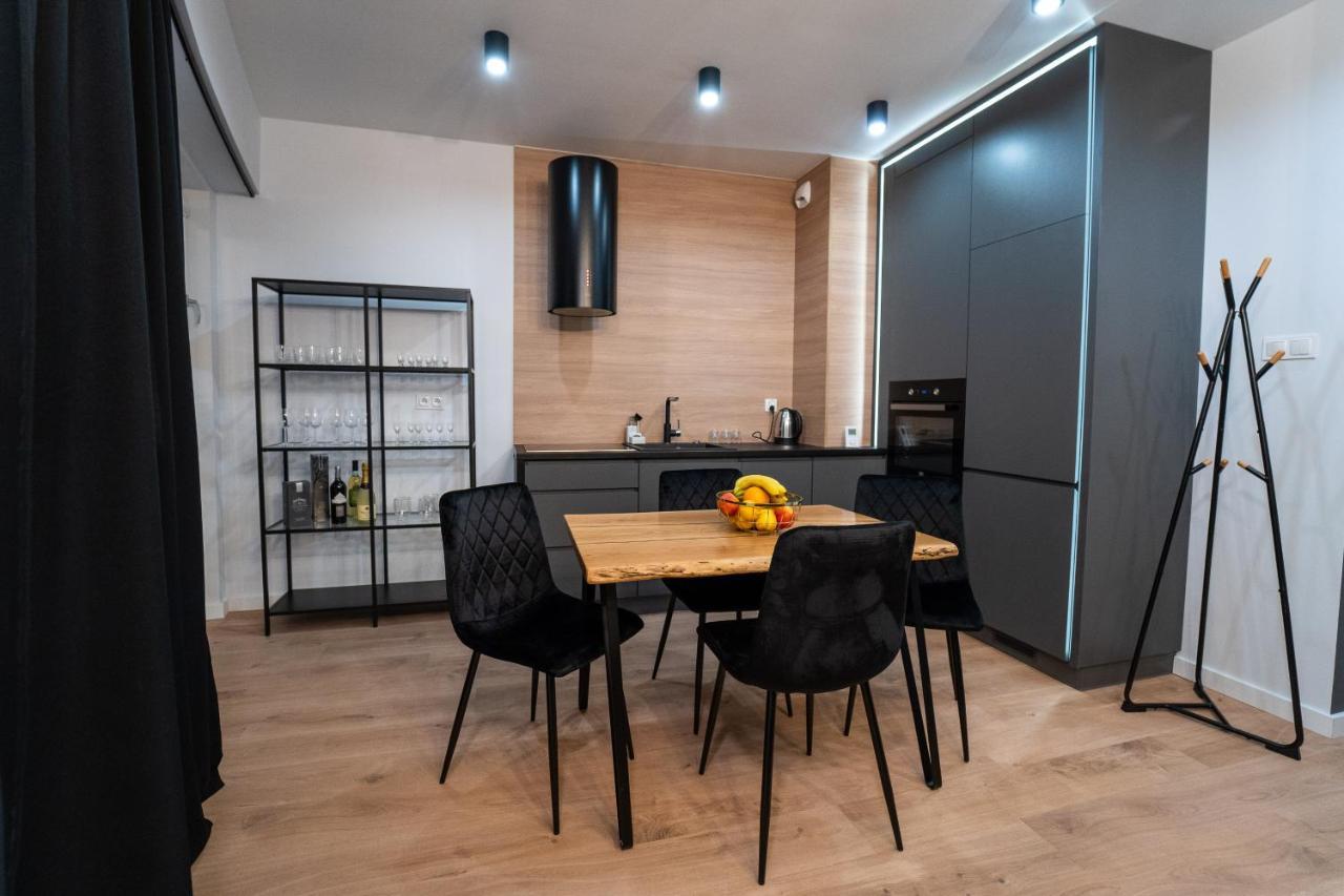 Panorama Capital Tito - 16 Pietro Apartment เชชูฟ ภายนอก รูปภาพ