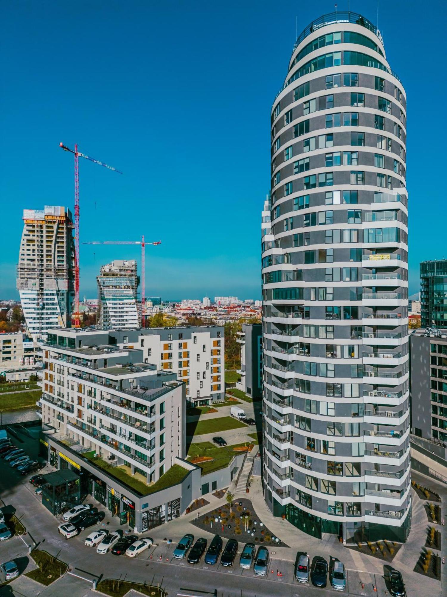 Panorama Capital Tito - 16 Pietro Apartment เชชูฟ ภายนอก รูปภาพ